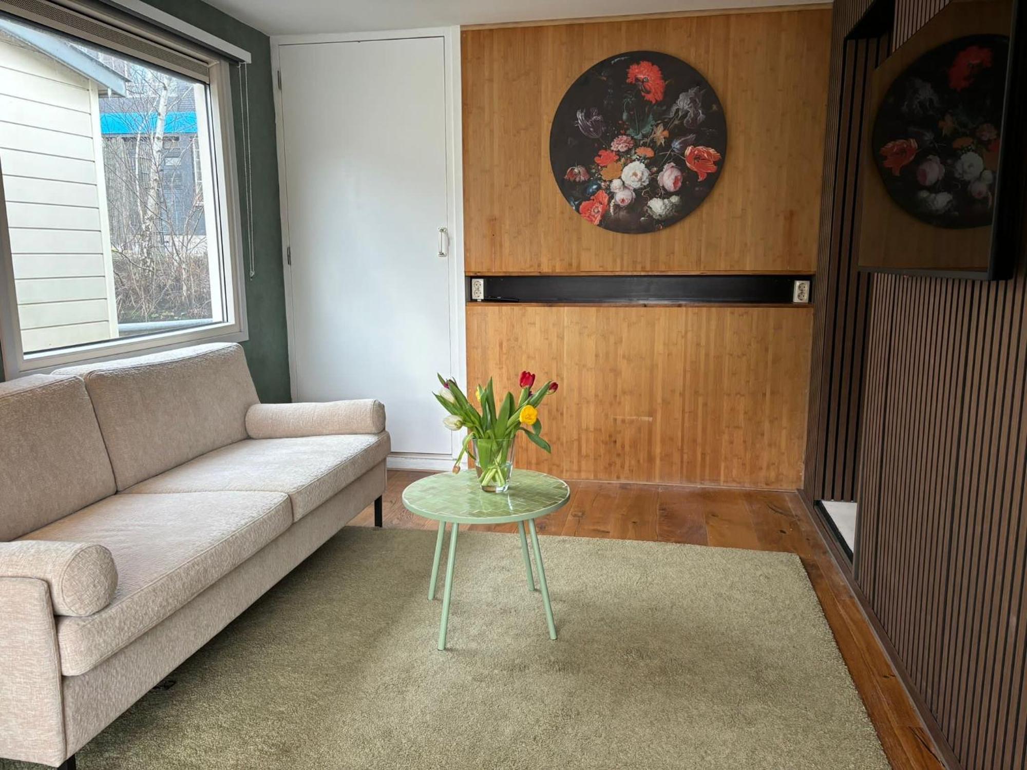 Luxury Studio On Robs Houseboat Special For Couples Амстердам Екстериор снимка